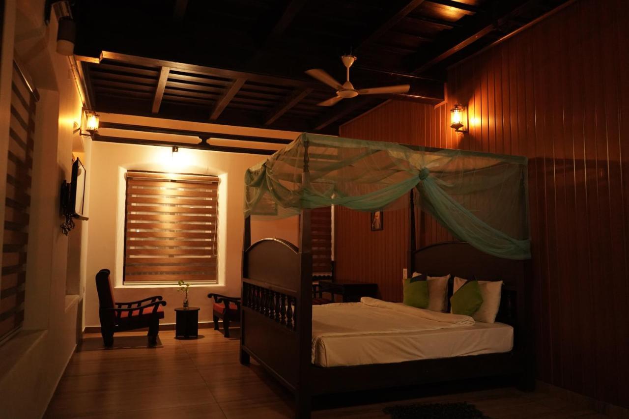 Riccis Heritage Resort Fort Kochi Exterior photo